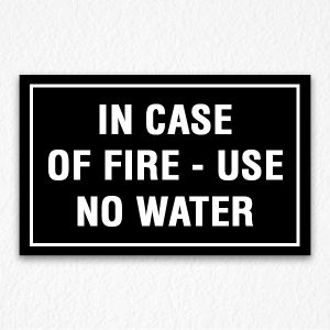 Use No Water Sign in Black